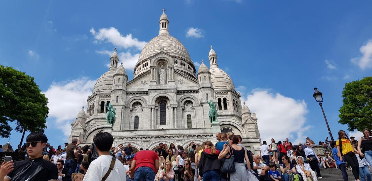 Paris On Top Bagian luar foto
